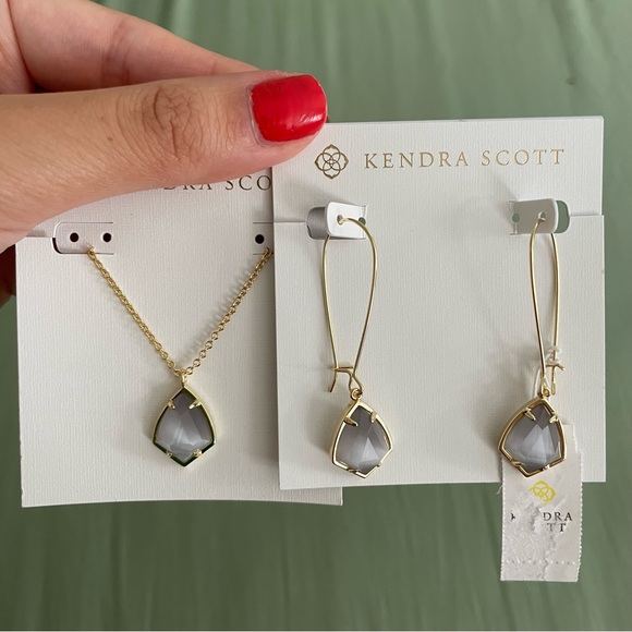 Kendra Scott Slate Cat's Eye Silver Cory Necklace & Carrine Earrings - Picture 9 of 15